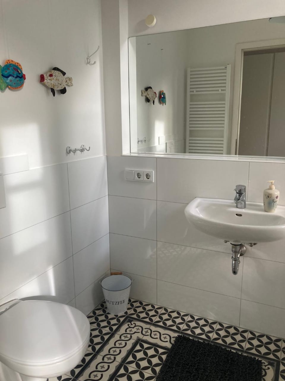 Shower, Toilet, Bathroom, Bath