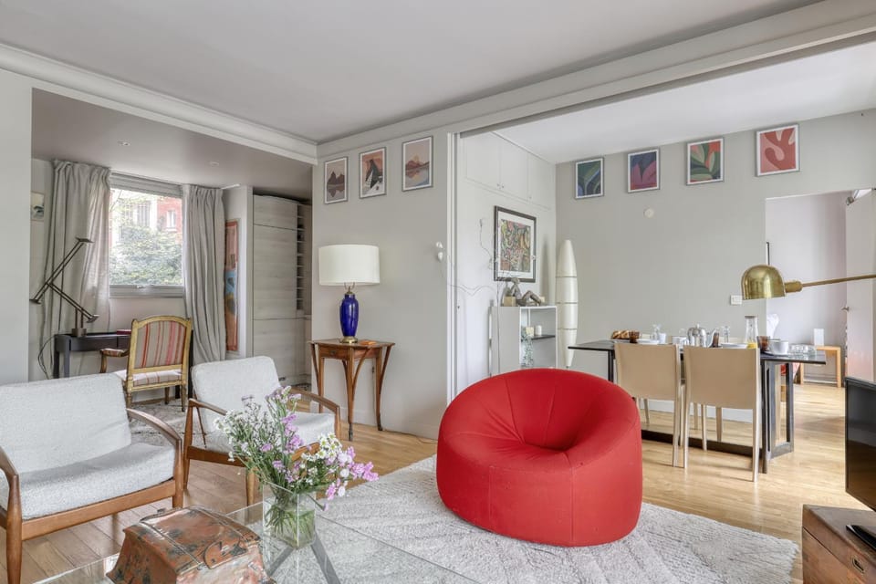 Living room, Photo of the whole room, Seating area
