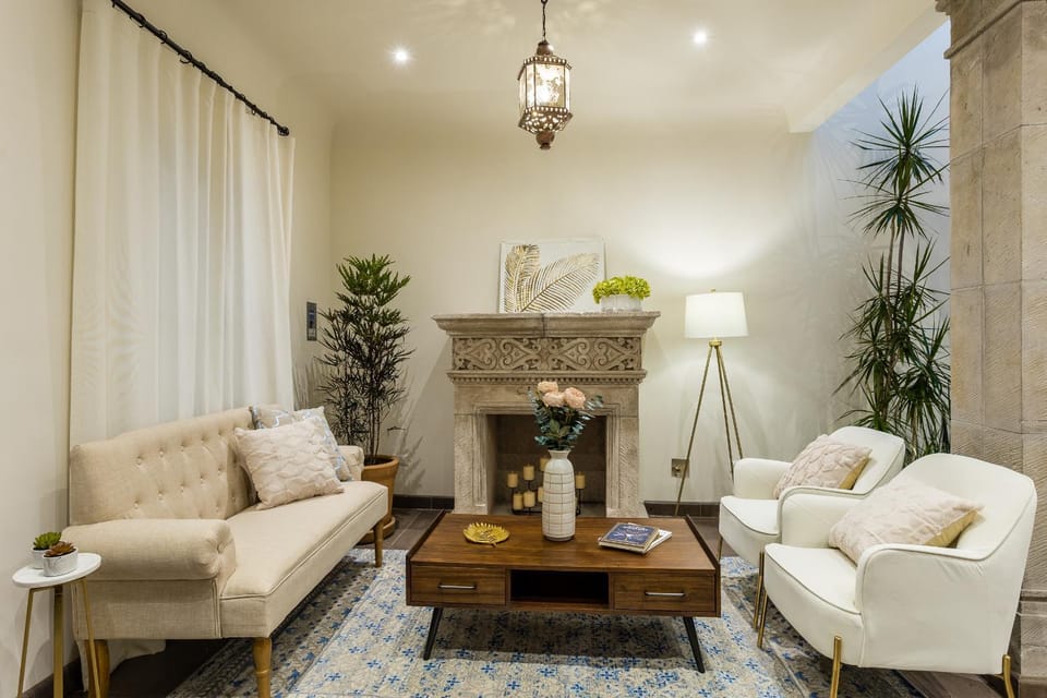 Living room, Seating area