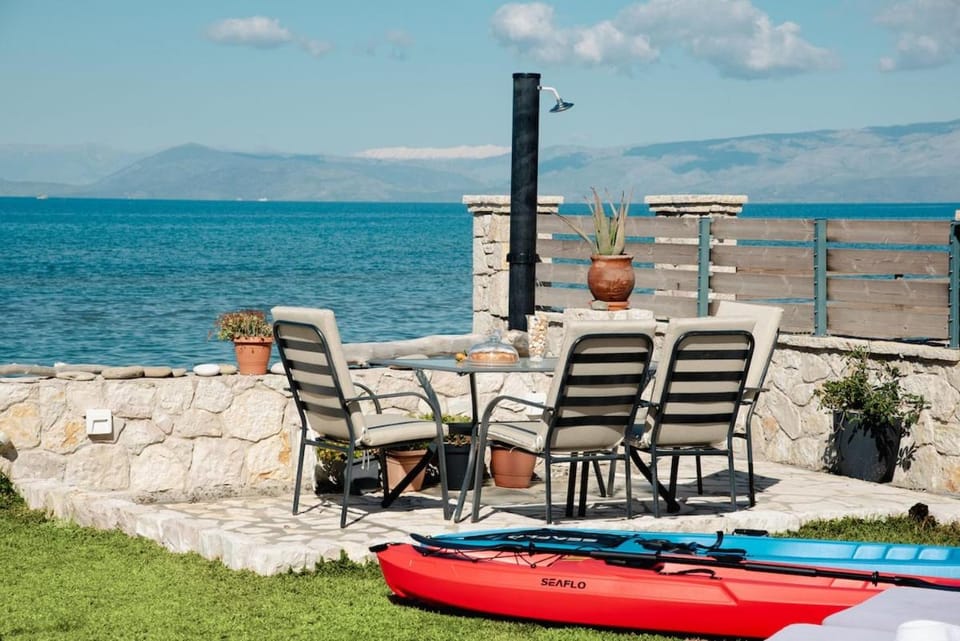 Sea Breeze Oasis (Tranquil Coastal Escape) House in Corfu, Greece