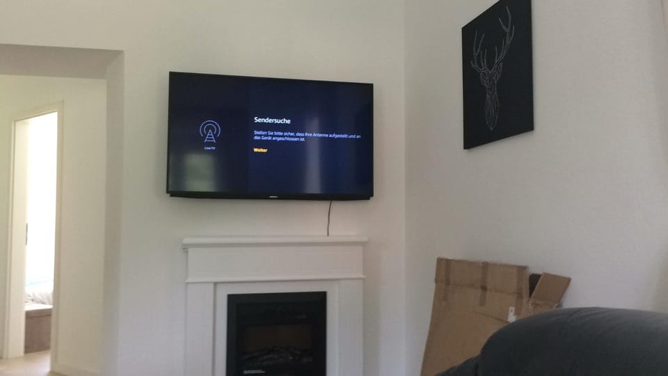 Communal lounge/ TV room, TV and multimedia