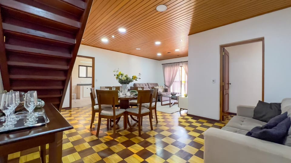 Dúplex Jaguaribe Apartment in Campos do Jordão