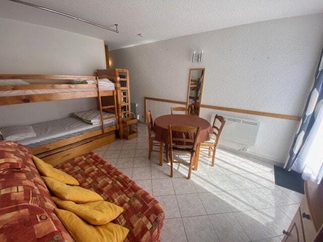 Bed, kitchen
