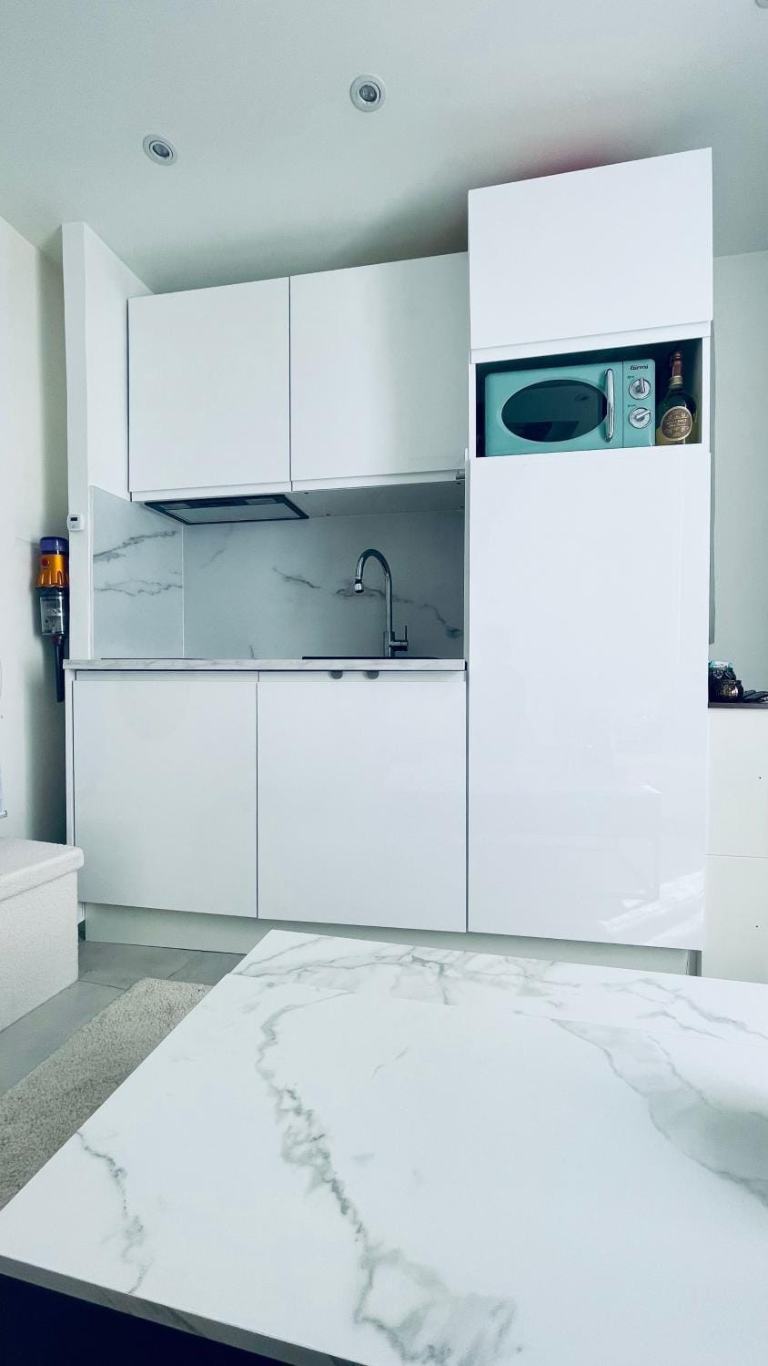 Tiny House with Sea View House in Roquebrune-Cap-Martin