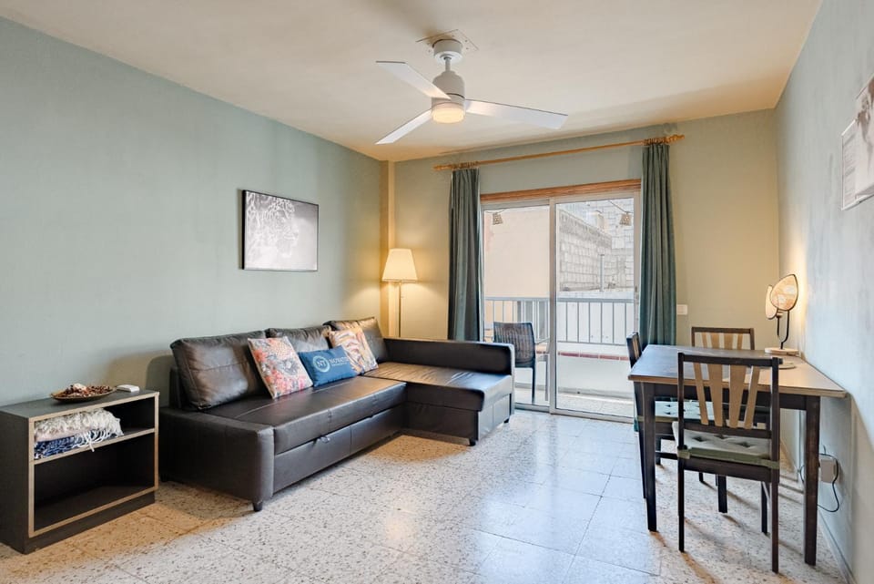 Emerald auténtic canary apartment Apartment in Abona