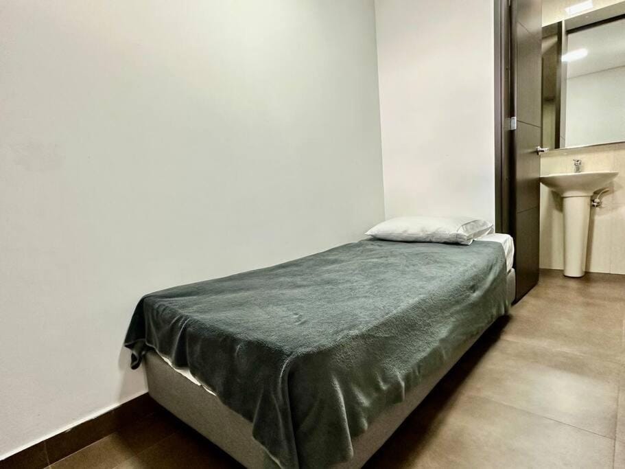302 Spacious apartment nice view in El Poblado Apartment in Envigado