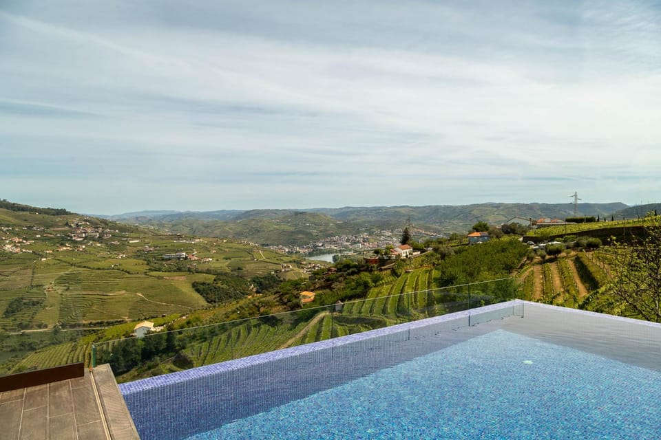 Pool view, River view, Swimming pool