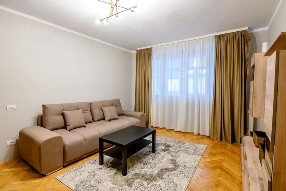Smiling Heaven Apartment in Bucharest