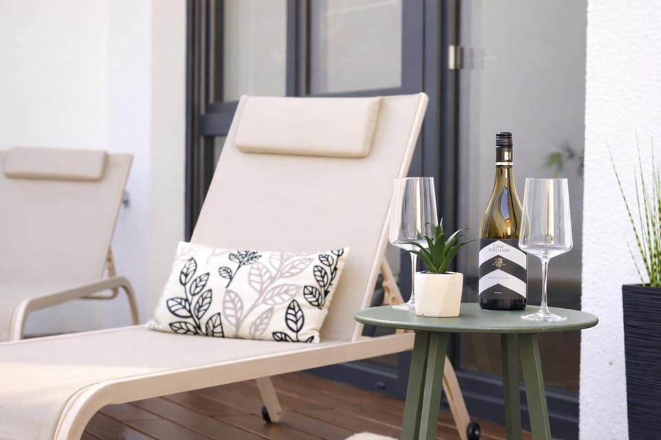 Whirlpool & Terrasse - Familien & Gruppenfreundlich Apartment in Aschaffenburg