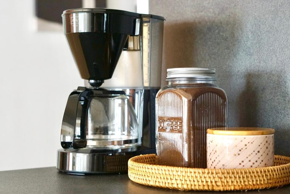 Coffee/tea facilities, Kitchen or kitchenette