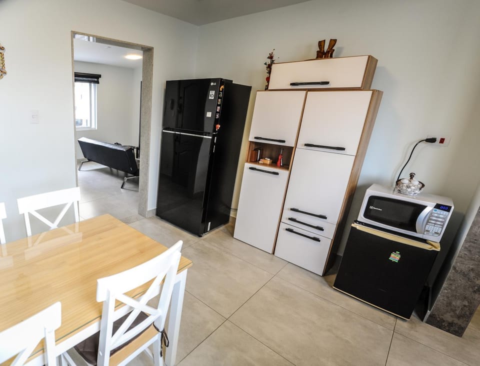 Dining area, Communal kitchen, minibar