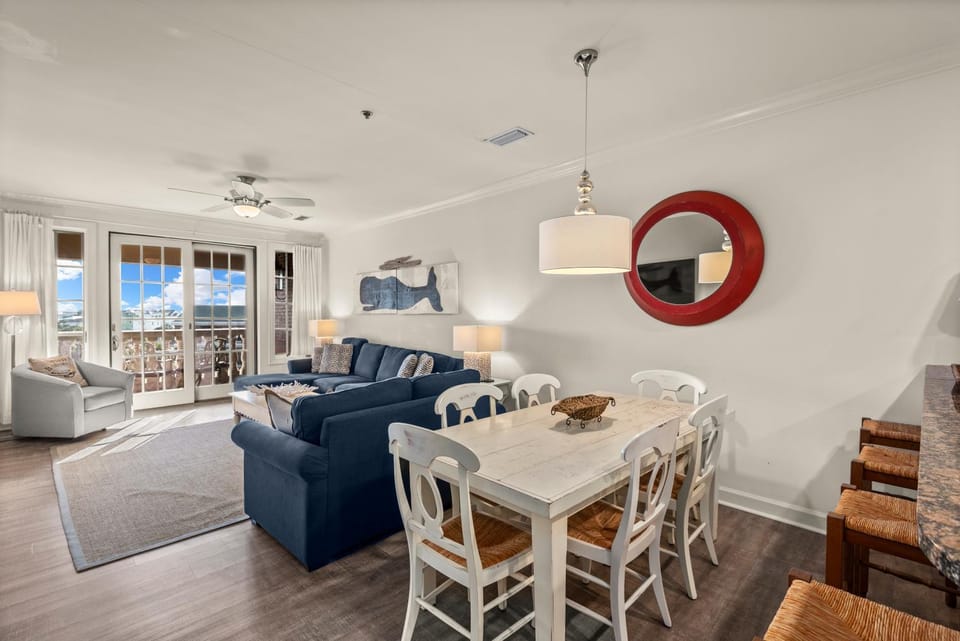 Newly Renovated Village Condo! Easy Beach & Pool Access! House in Rosemary Beach