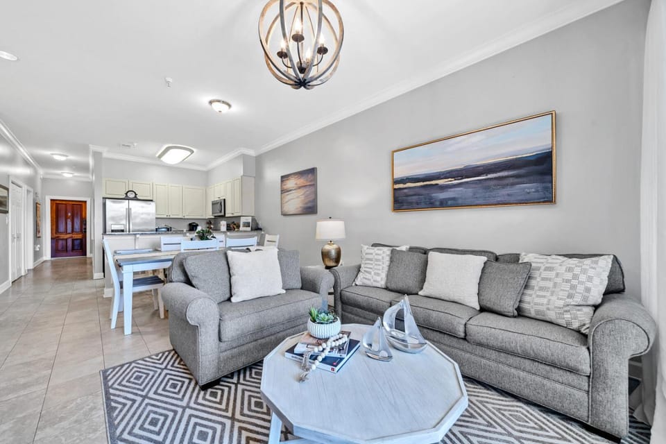 Overlooking 30A! Great Location! Easy Beach & Pool Access! House in Rosemary Beach