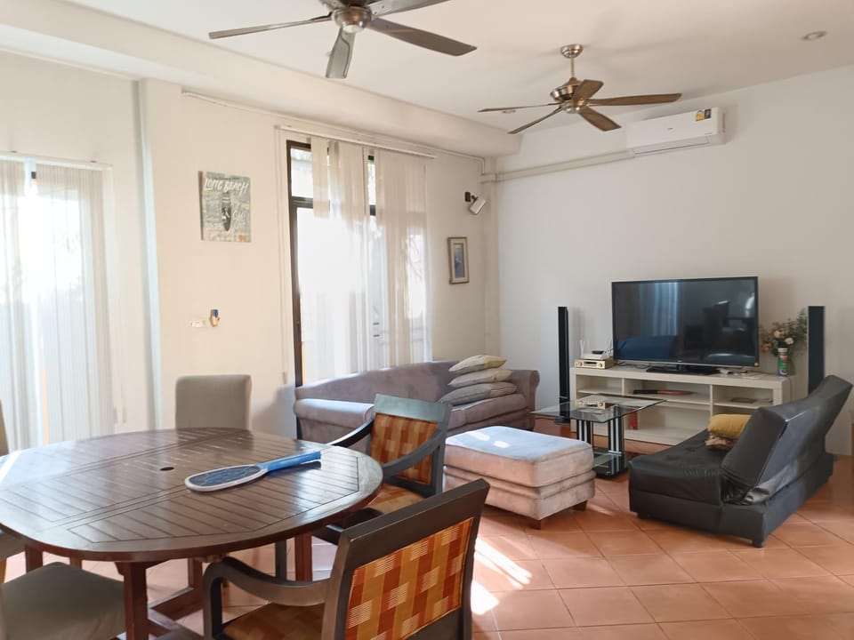 jomtien summer villa,4BR Villa in Pattaya City