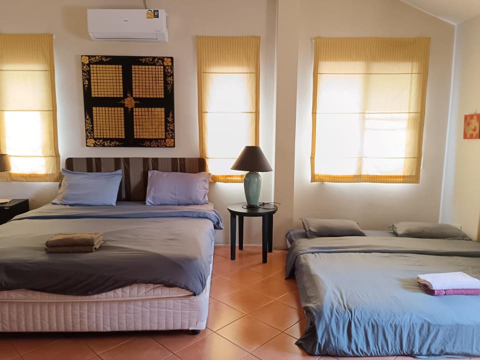 jomtien summer villa,4BR Villa in Pattaya City