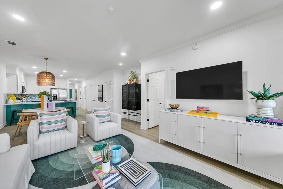 Newly Renovated Professionally Decorated Gulf Views! Pool & Beach Access House in Rosemary Beach