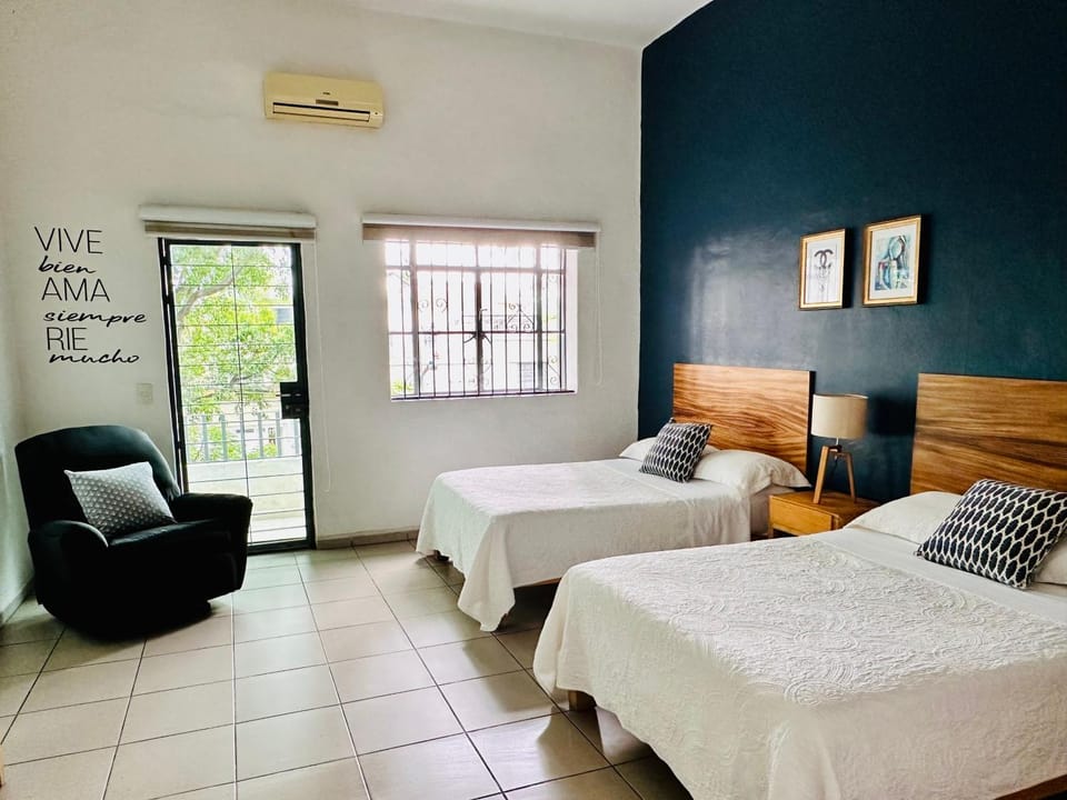 Bed, Photo of the whole room, Bedroom, air conditioner