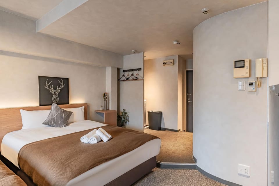 Bed, Photo of the whole room, Bedroom, wardrobe