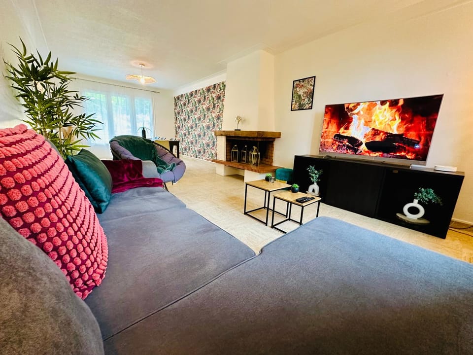 Maison Le M - Le Roi Lion avec parking - Disneyland House in Chessy