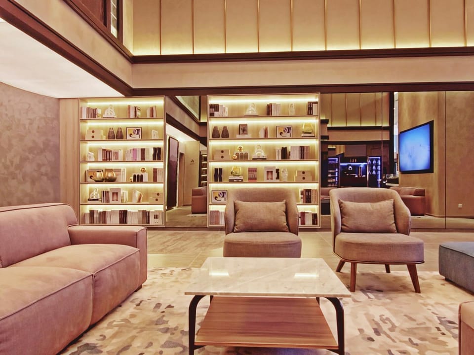 Lounge or bar