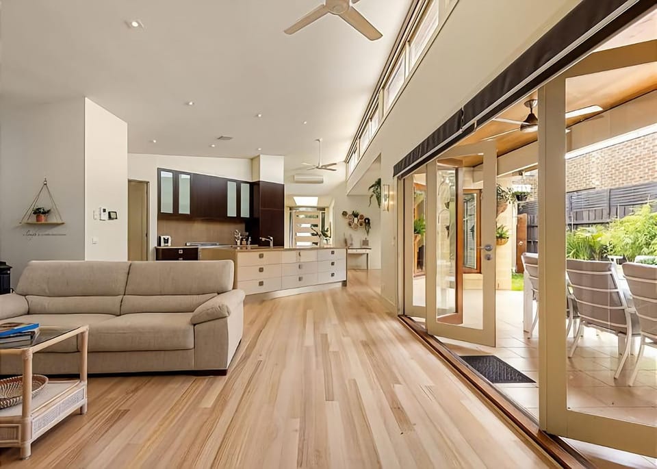Kingfisher Retreat House in Melbourne