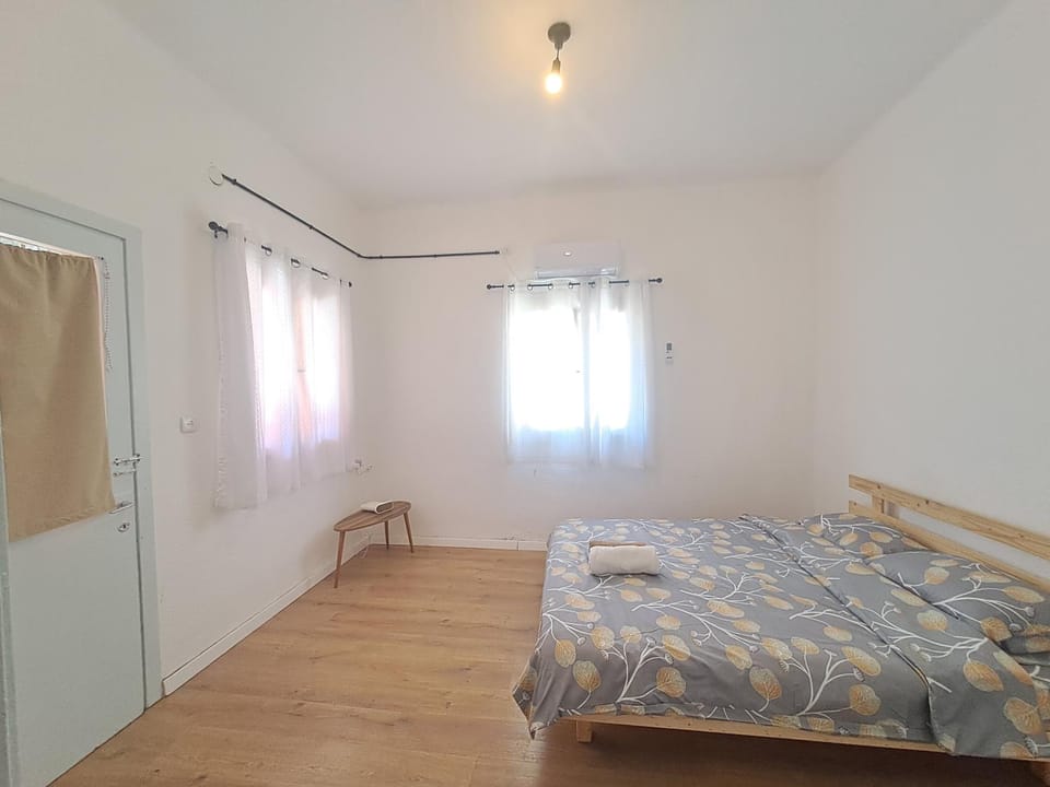 Fellini Fortunella terrace (talpiot) Apartment in Haifa