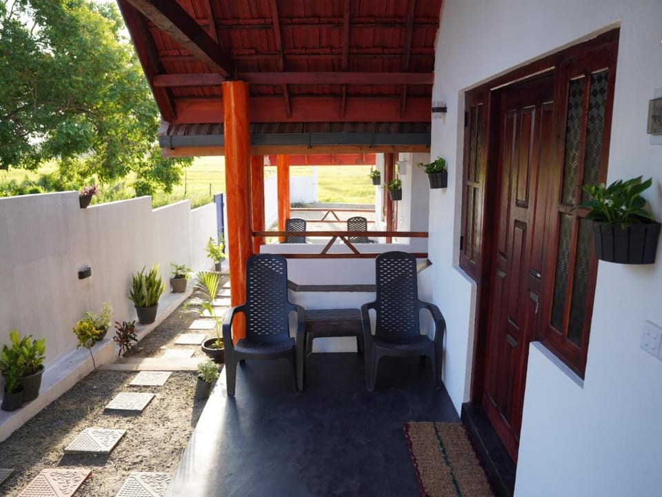 Aaliya Bay Hotel in Sri Lanka