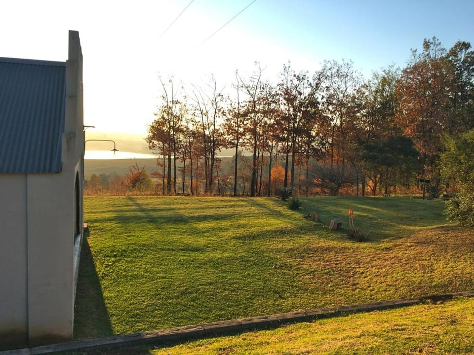 Natural landscape, Garden, Lake view