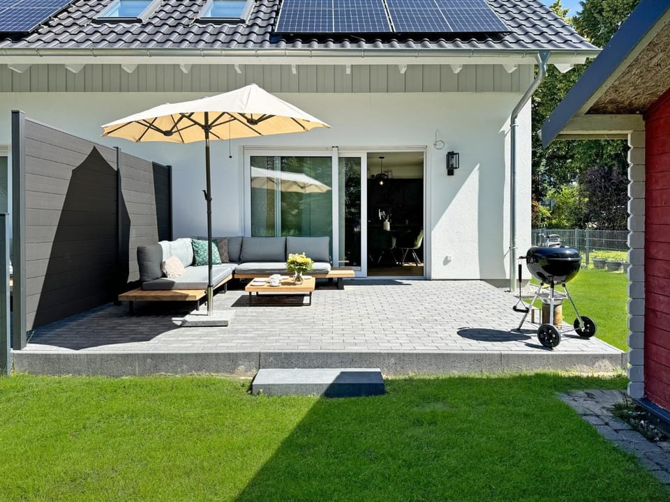 BBQ facilities, Balcony/Terrace