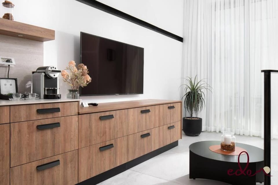 Coffee/tea facilities, Kitchen or kitchenette