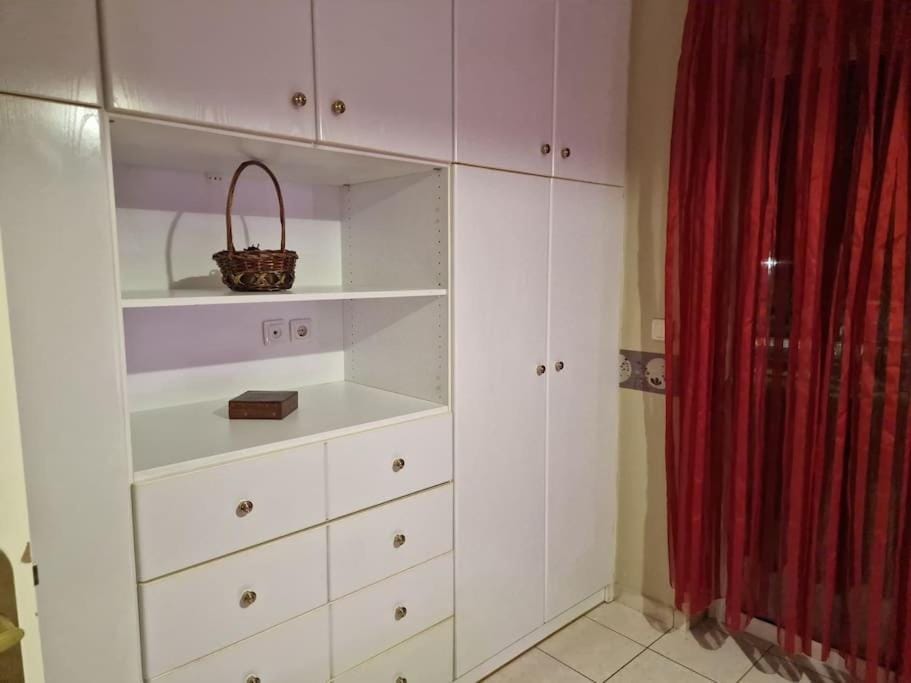 Bedroom, wardrobe