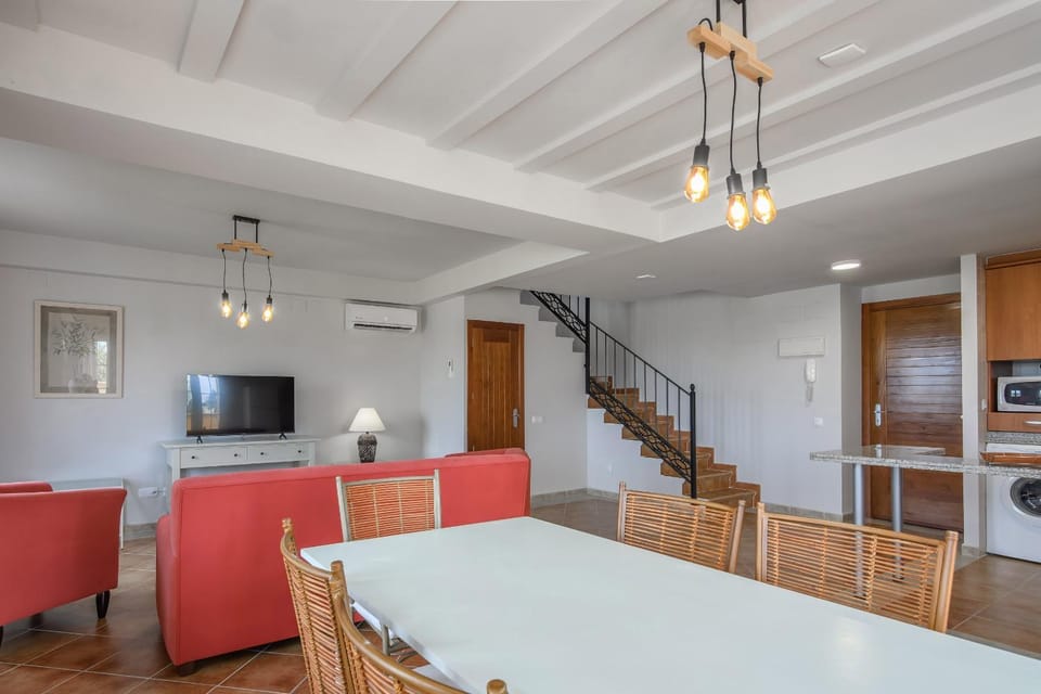 Communal lounge/ TV room, Living room