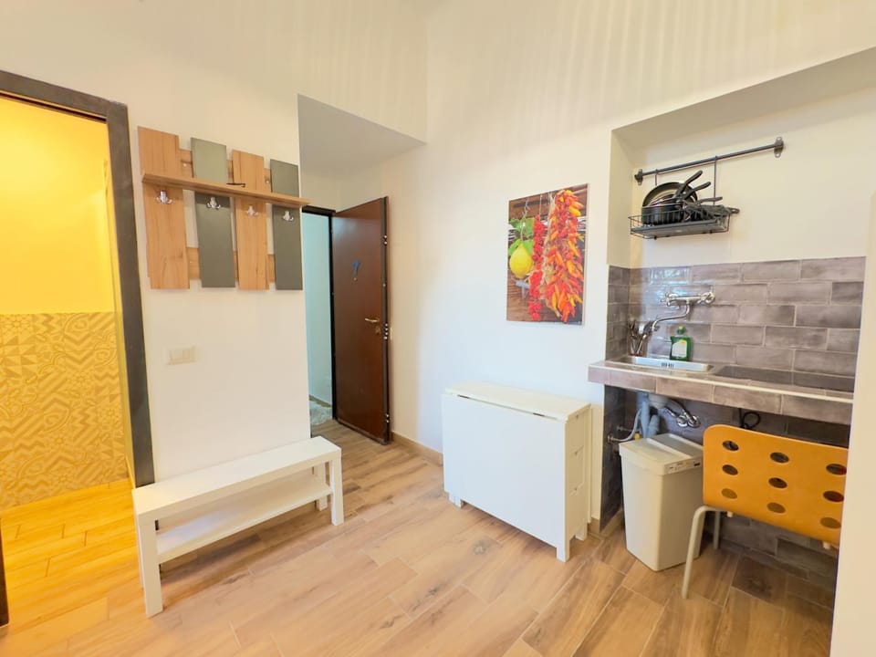 Kitchen or kitchenette, Other