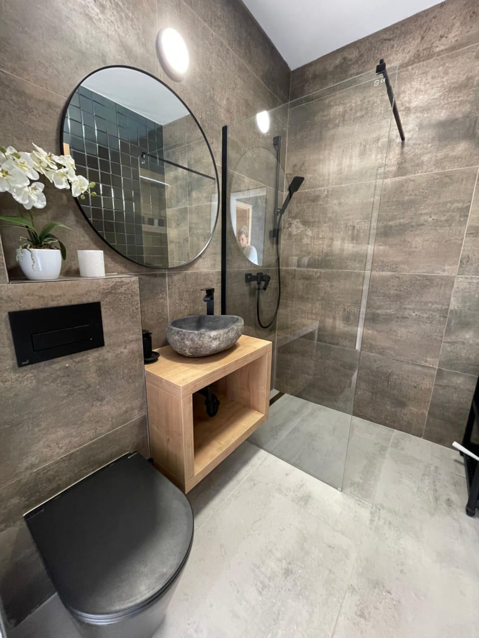 Shower, Bathroom