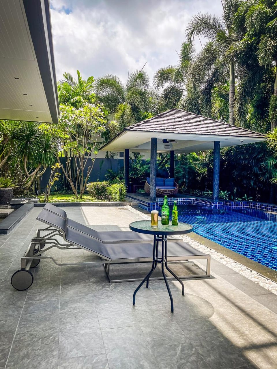 Patio, Garden view, Pool view, Swimming pool, Swimming pool, sunbed