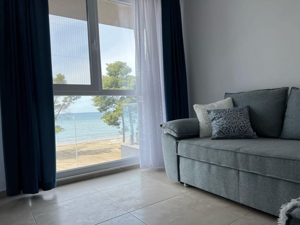 Living room, Seating area, Sea view