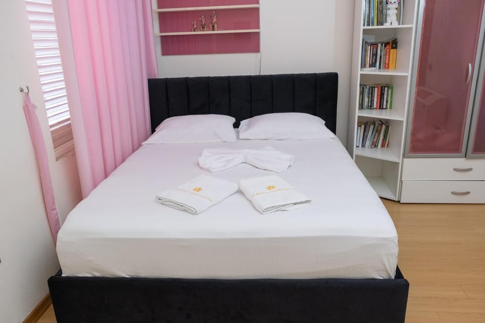 ALBJONA GUESTHOUSE TIRANA Bed and Breakfast in Tirana