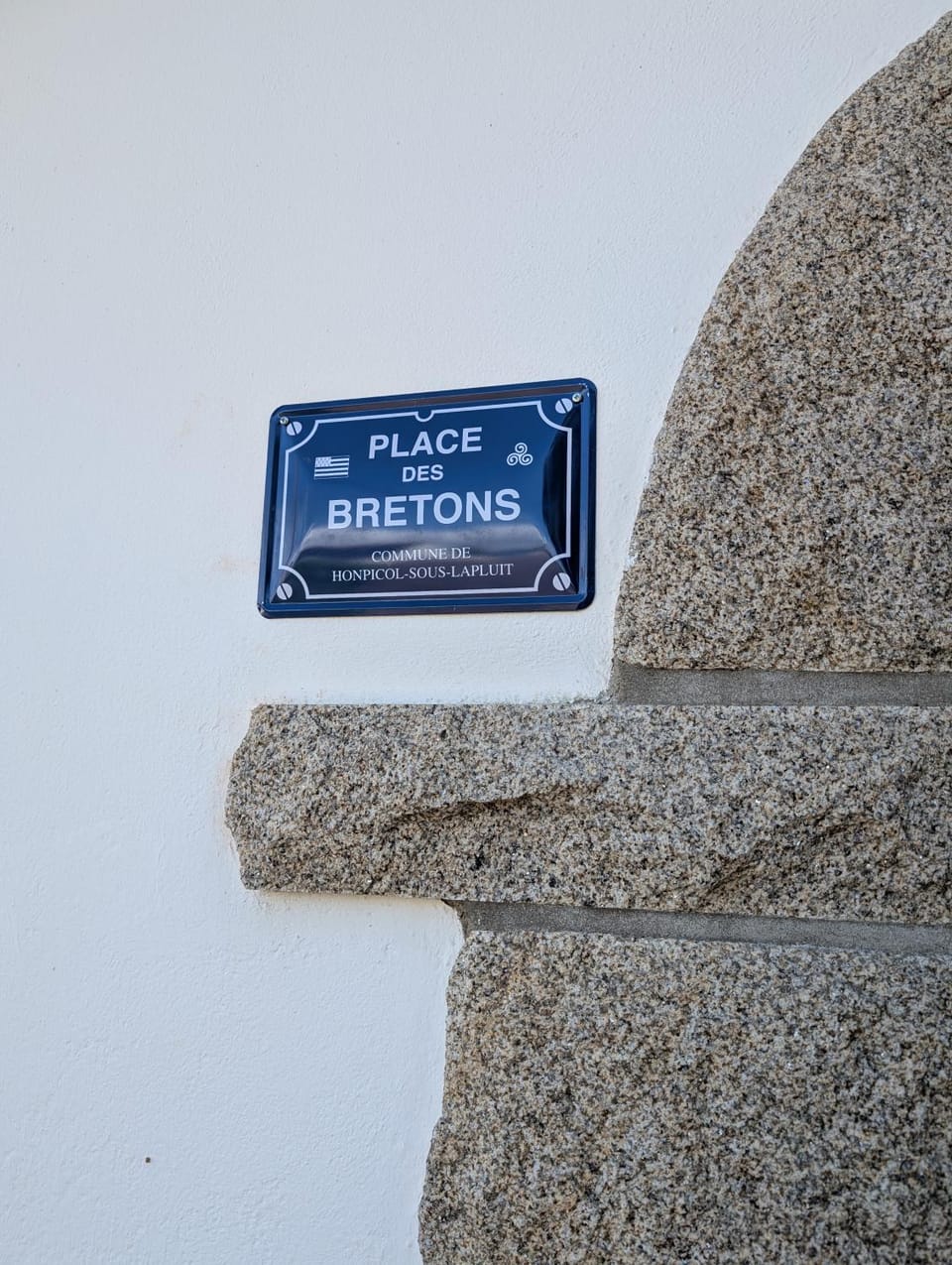Property logo or sign