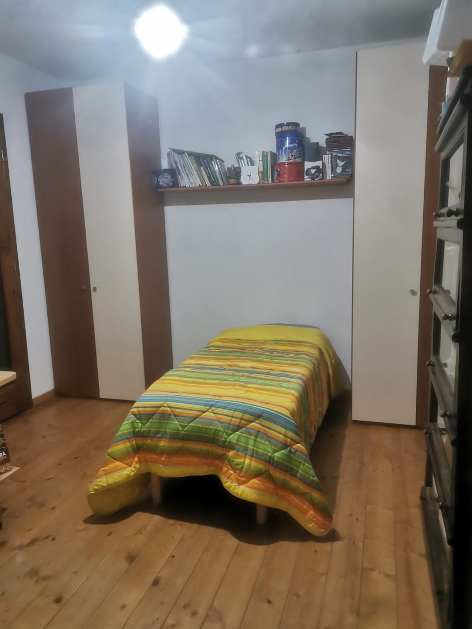 Bed, Photo of the whole room, Bedroom, wardrobe