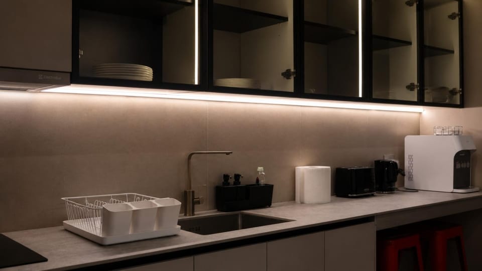 Kitchen or kitchenette