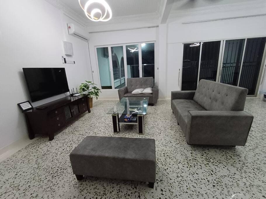 Homely Homestay Malacca Taman SeaView House in Malacca
