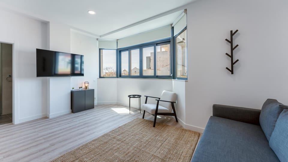 TV and multimedia, Living room, Seating area