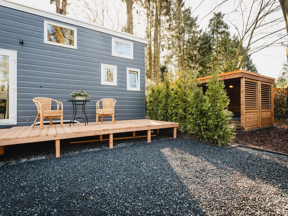 Property building, Spring, Garden, Garden view