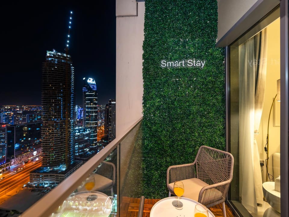 Night, Balcony/Terrace, City view