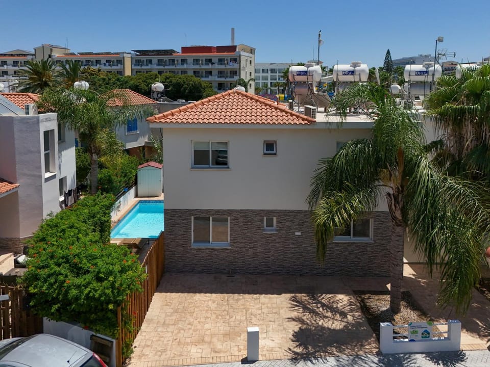 The TwentyNine First floor - Two bedrooms Apartment in Famagusta District