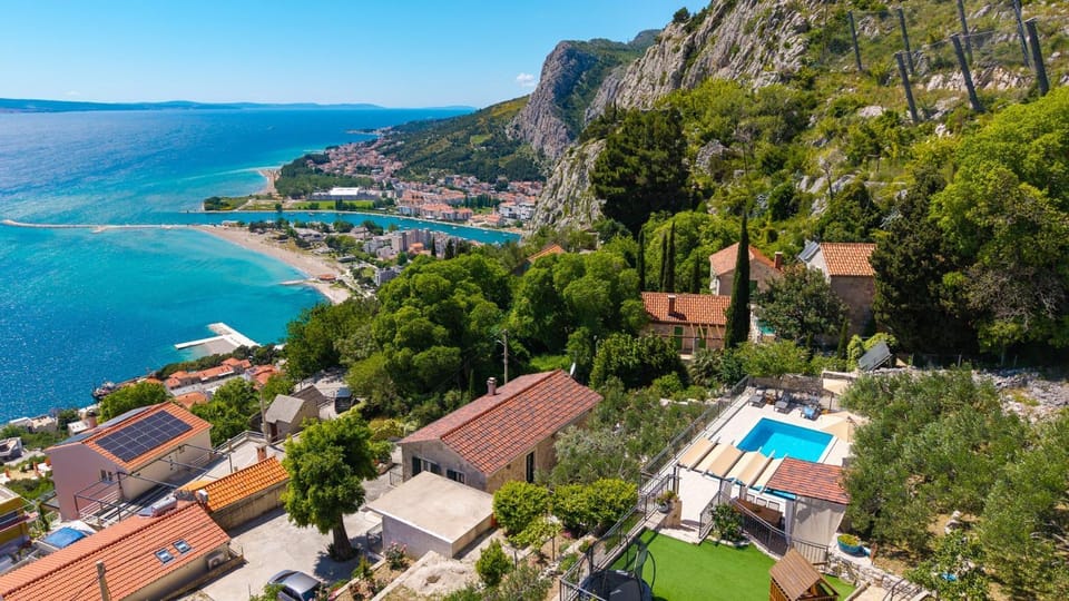 Beach, City view, Mountain view, River view, Sea view