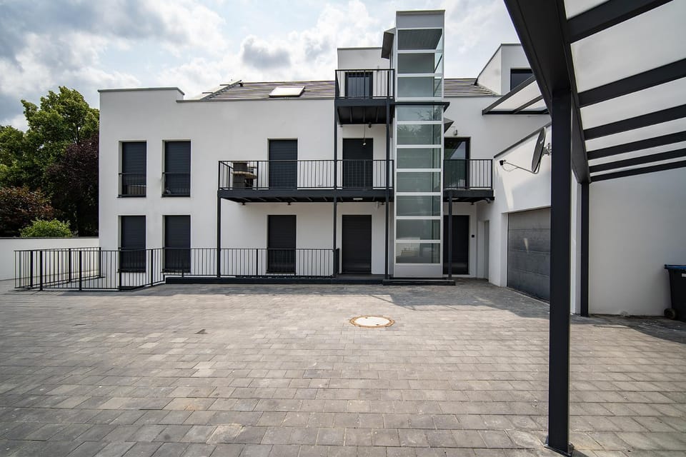 Property building, Parking, elevator