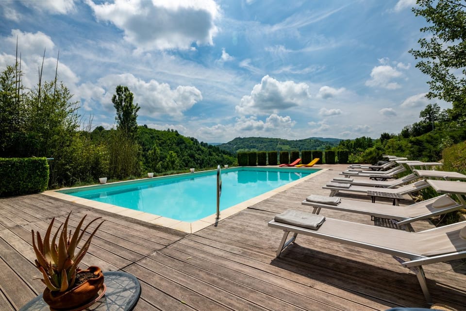Spring, Day, Natural landscape, Mountain view, Pool view, Swimming pool, sunbed