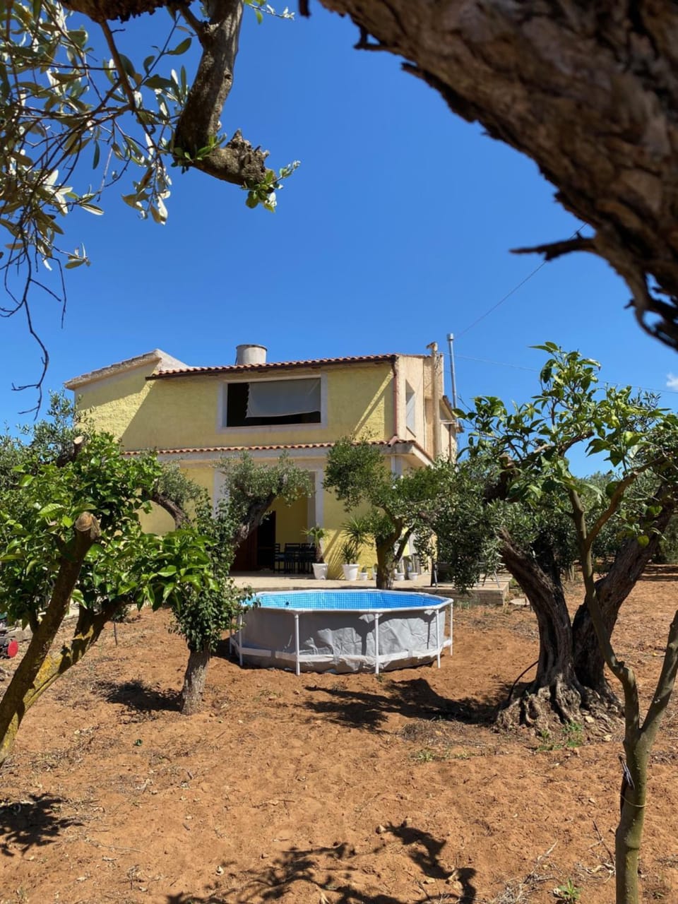 Property building, Swimming pool