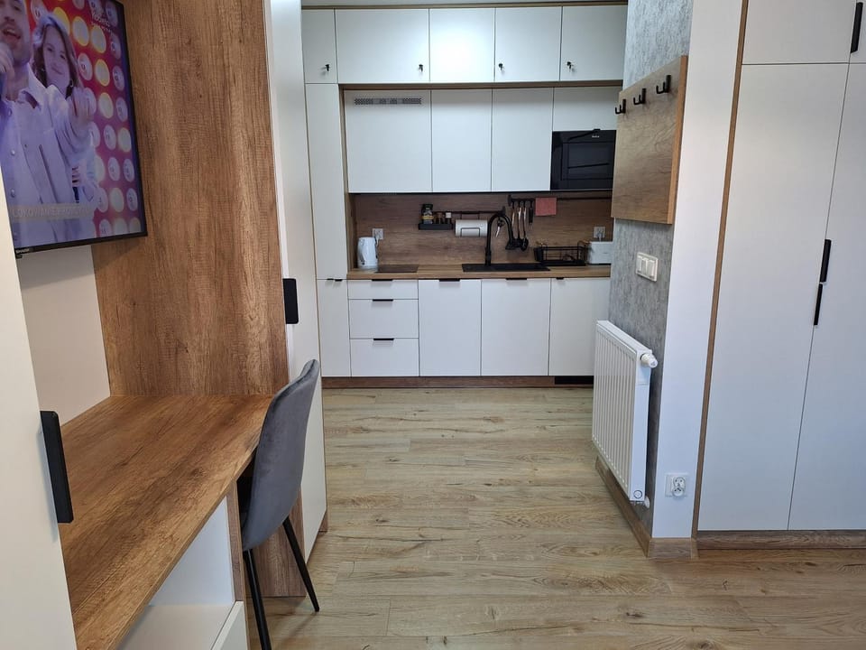 Kitchen or kitchenette, stove